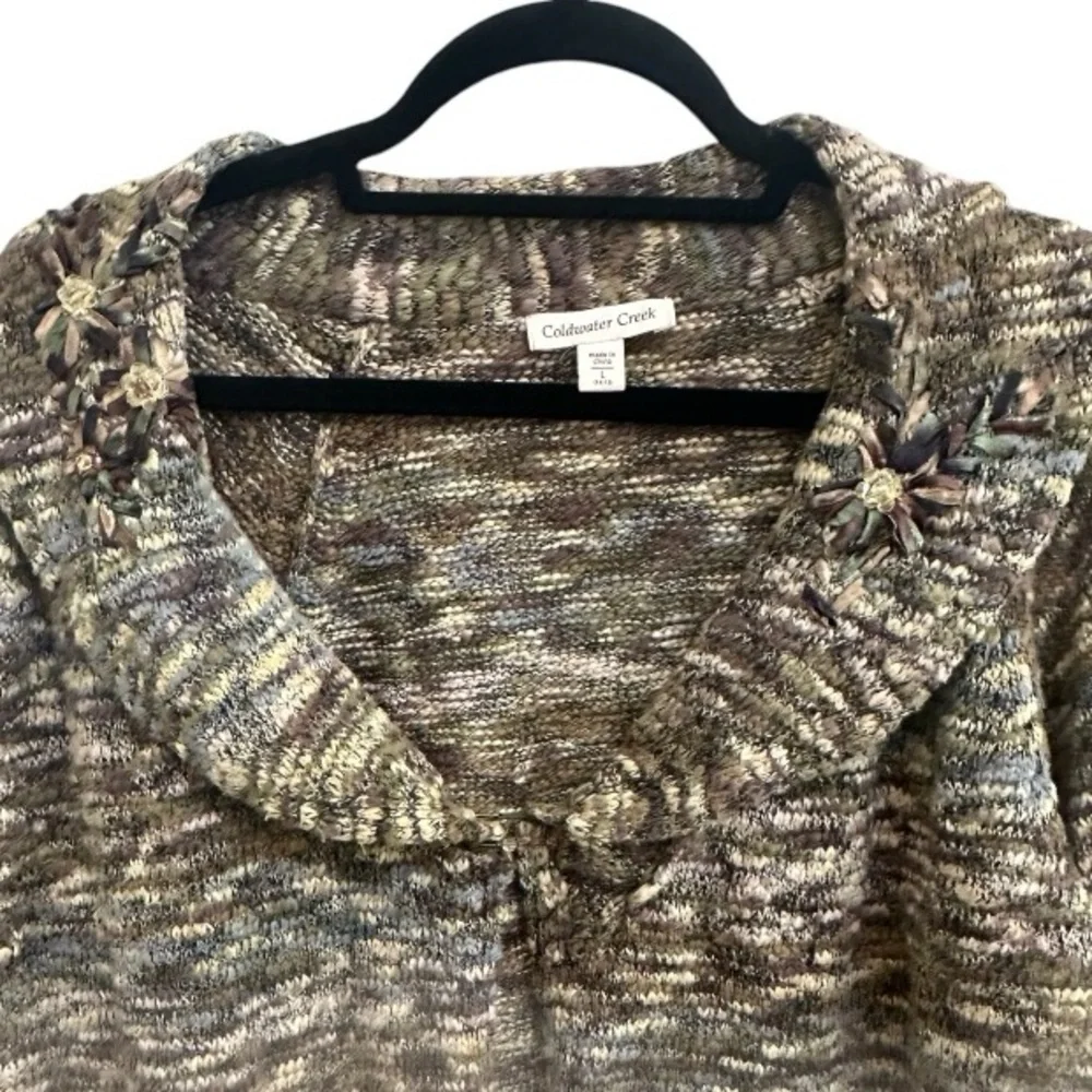 Coldwater Creek Knit Cardigan Sweater with Floral Appliqué in women’s Large - Picture 4 of 9